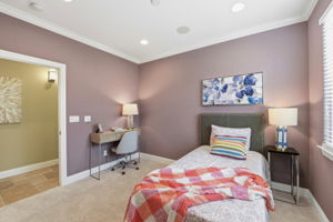 029_F8_201 Westridge Dr