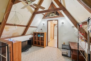 Jung Blvd-S2510-024.jpg