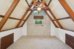 Jung Blvd-S2510-027.jpg