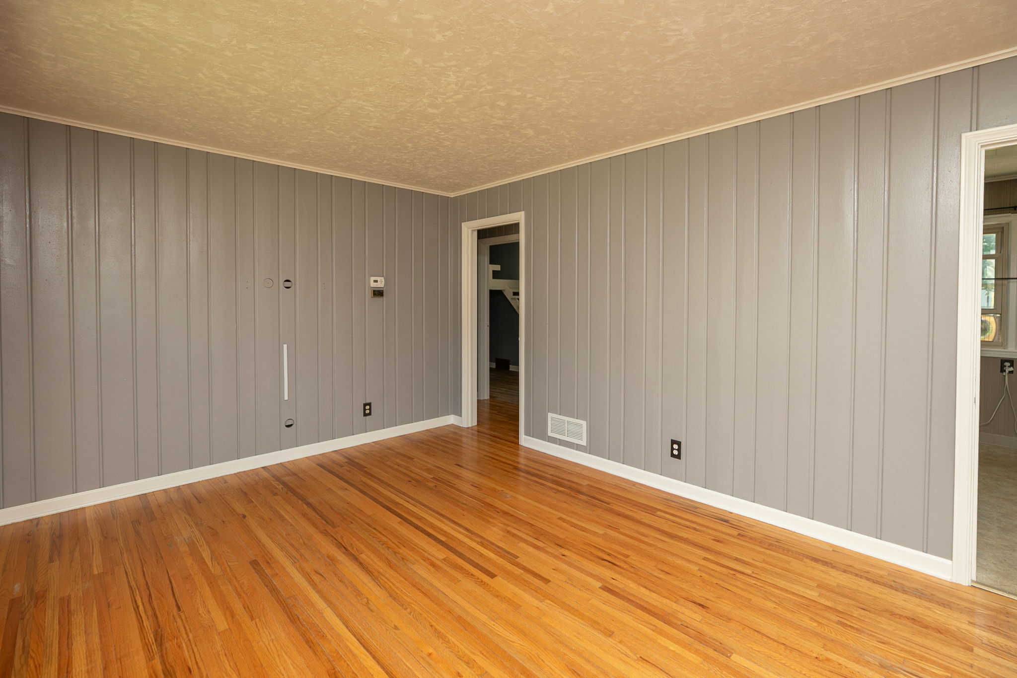 05-Living Room
