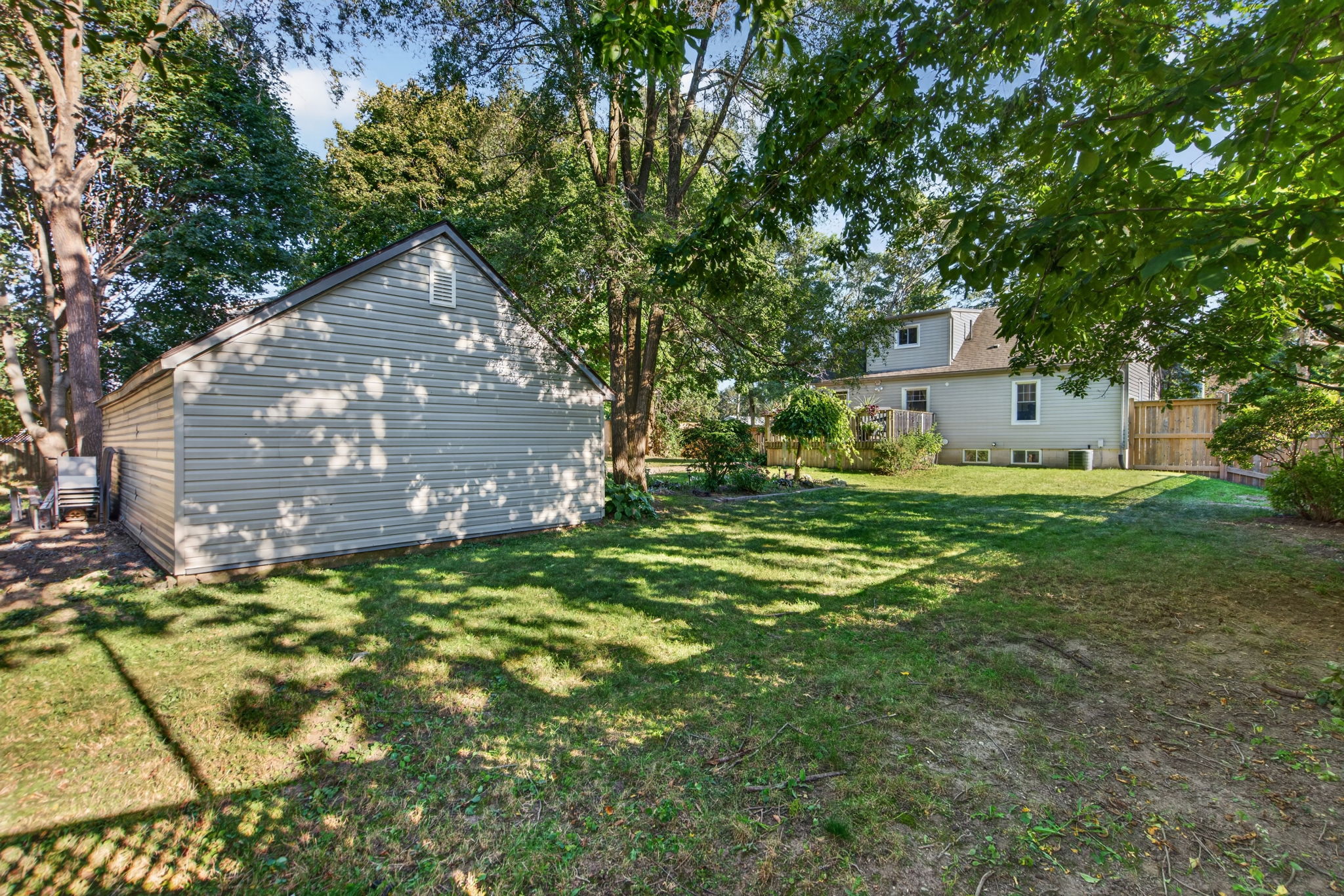  Photo 51