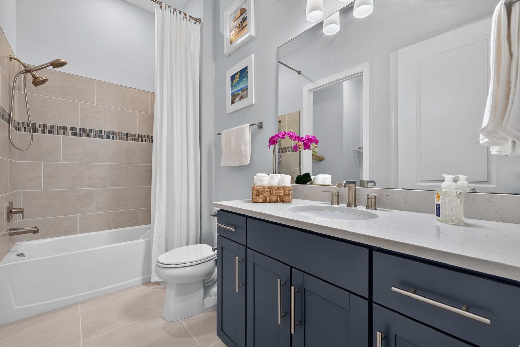 Guest Bathroom 1