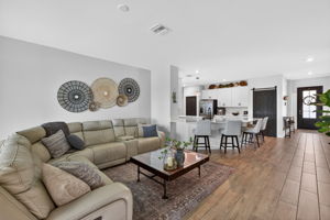 Living Room 3 of 4
