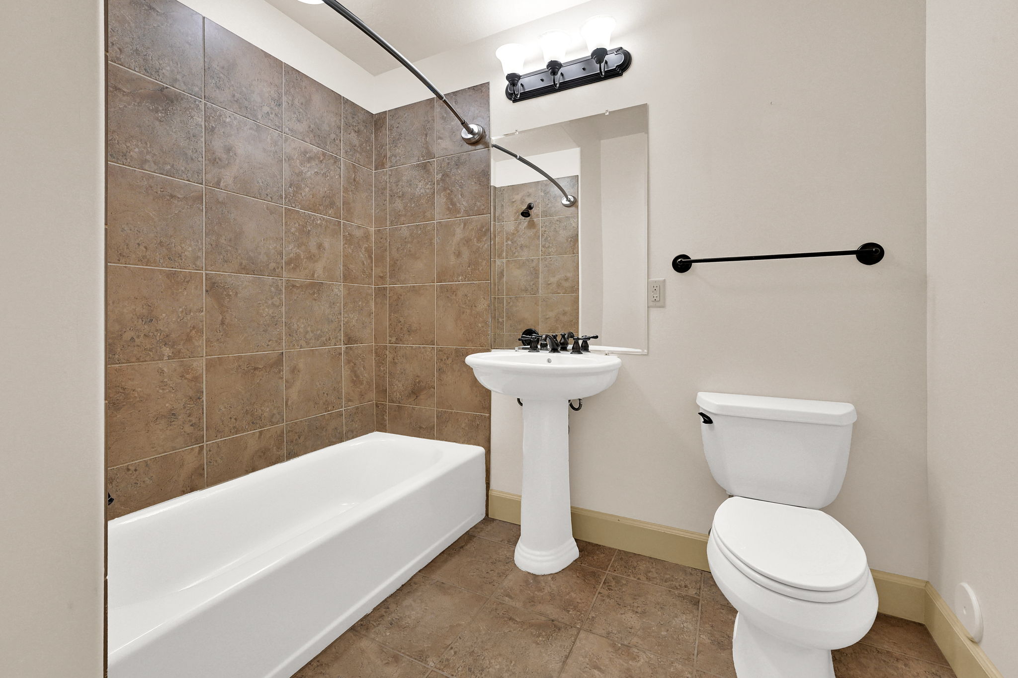 Full Bathroom