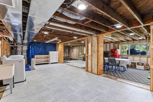  Photo 36