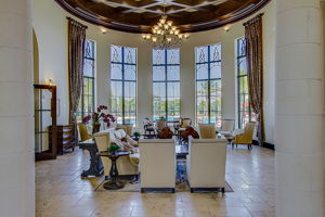 Gran Paradiso Amenities - Venice-14