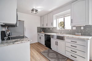 013_20111 W Ridge Ct 24_