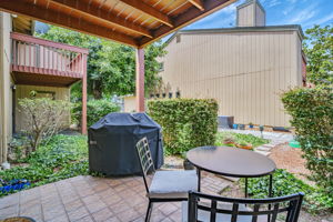 041_20111 W Ridge Ct 24_