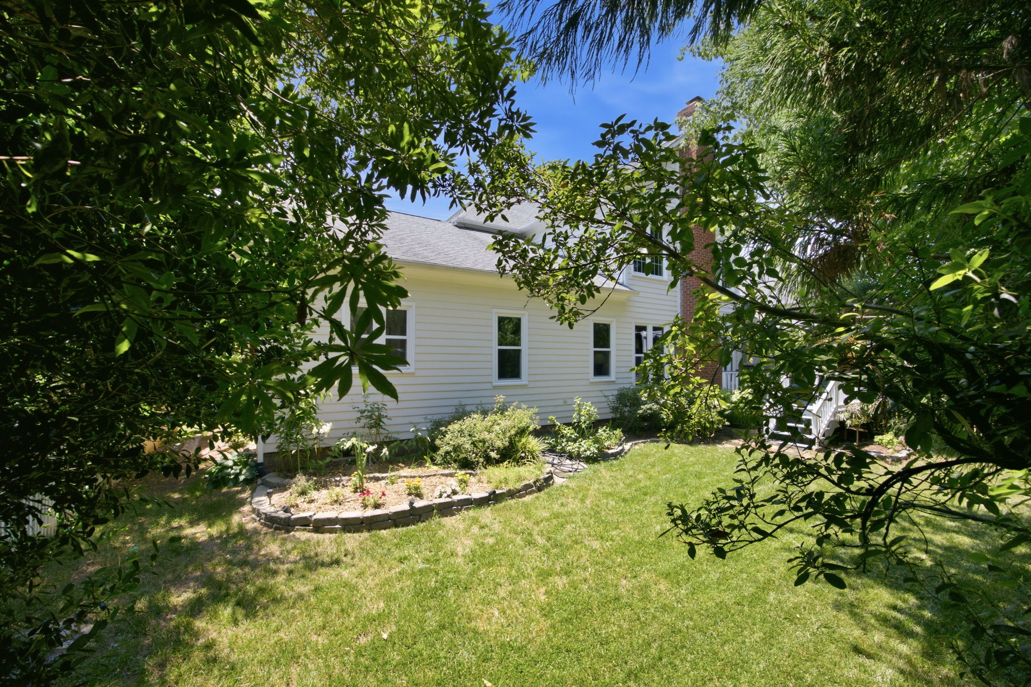  Photo 16