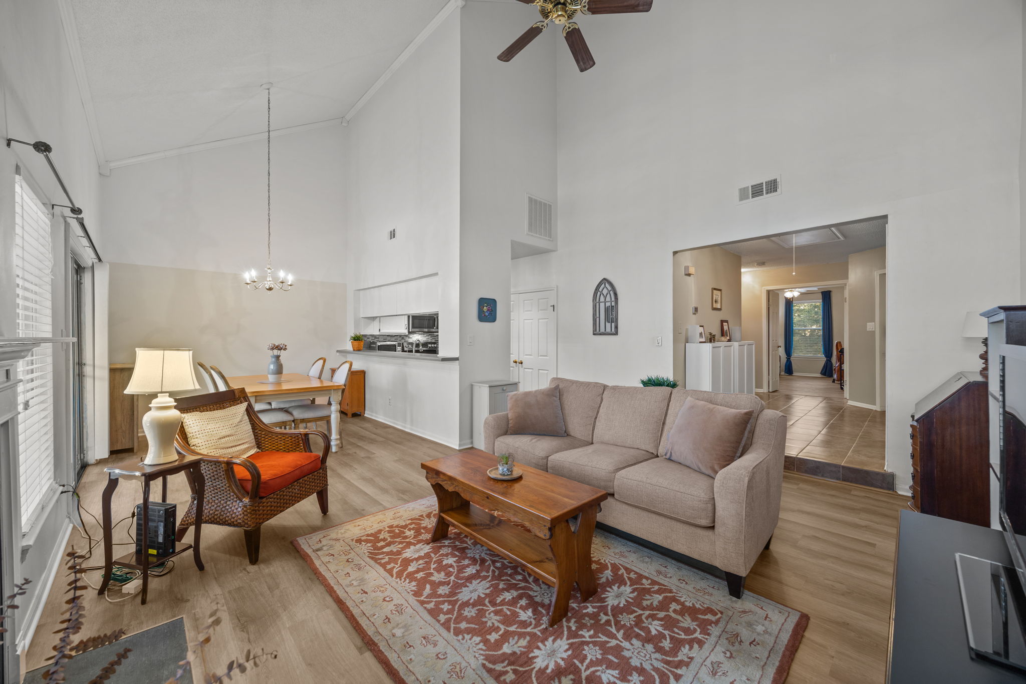 Penthouse level with volume ceilings