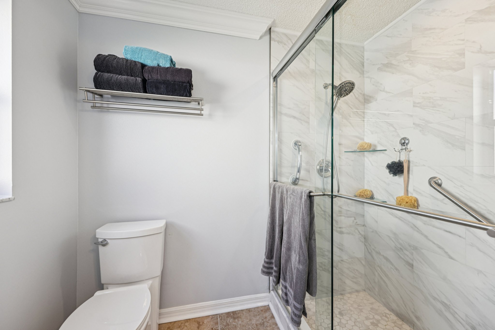 Santo Domingo Dr-S2410-032.jpg