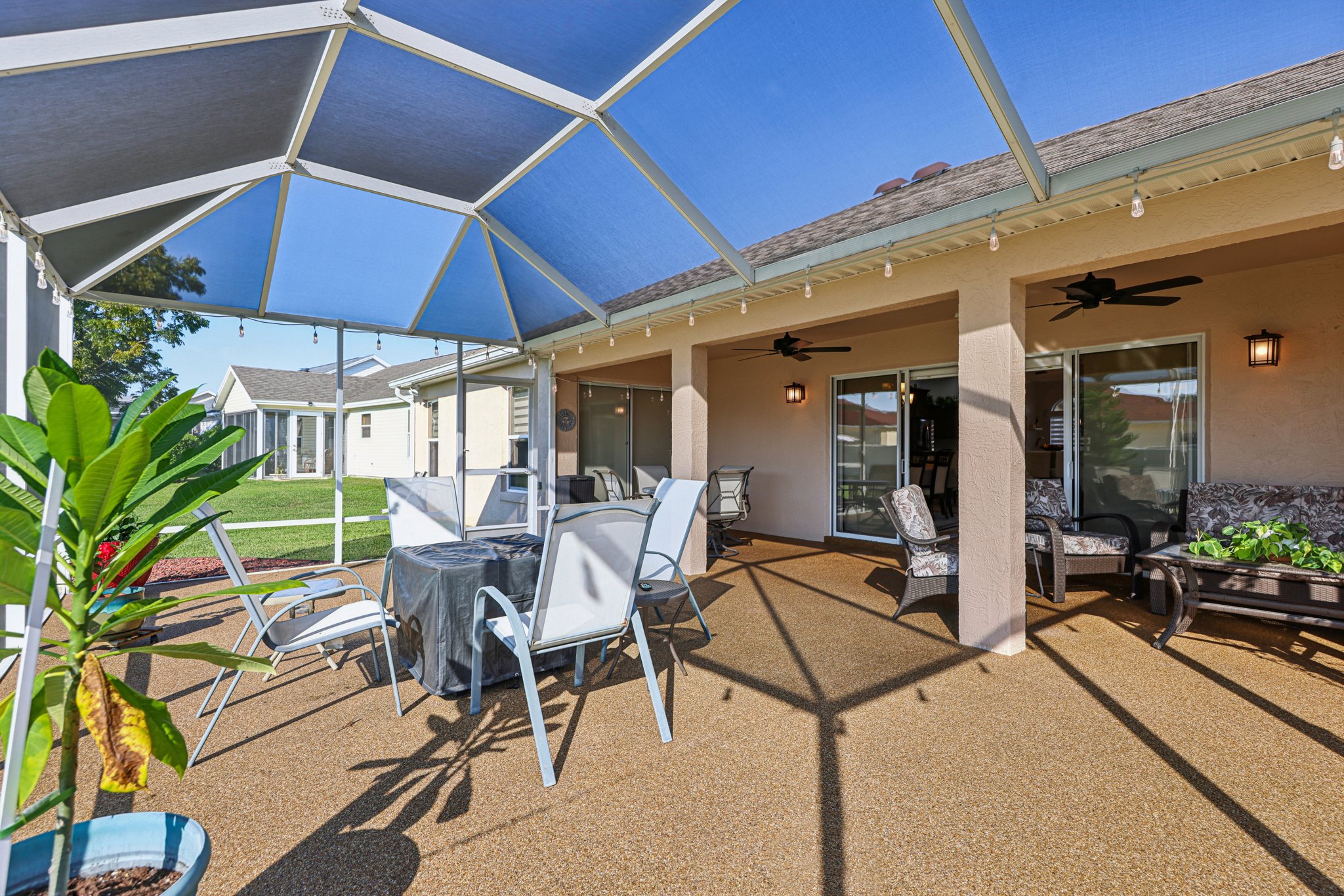 Santo Domingo Dr-S2410-041.jpg