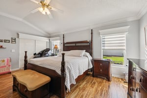 Santo Domingo Dr-S2410-029.jpg