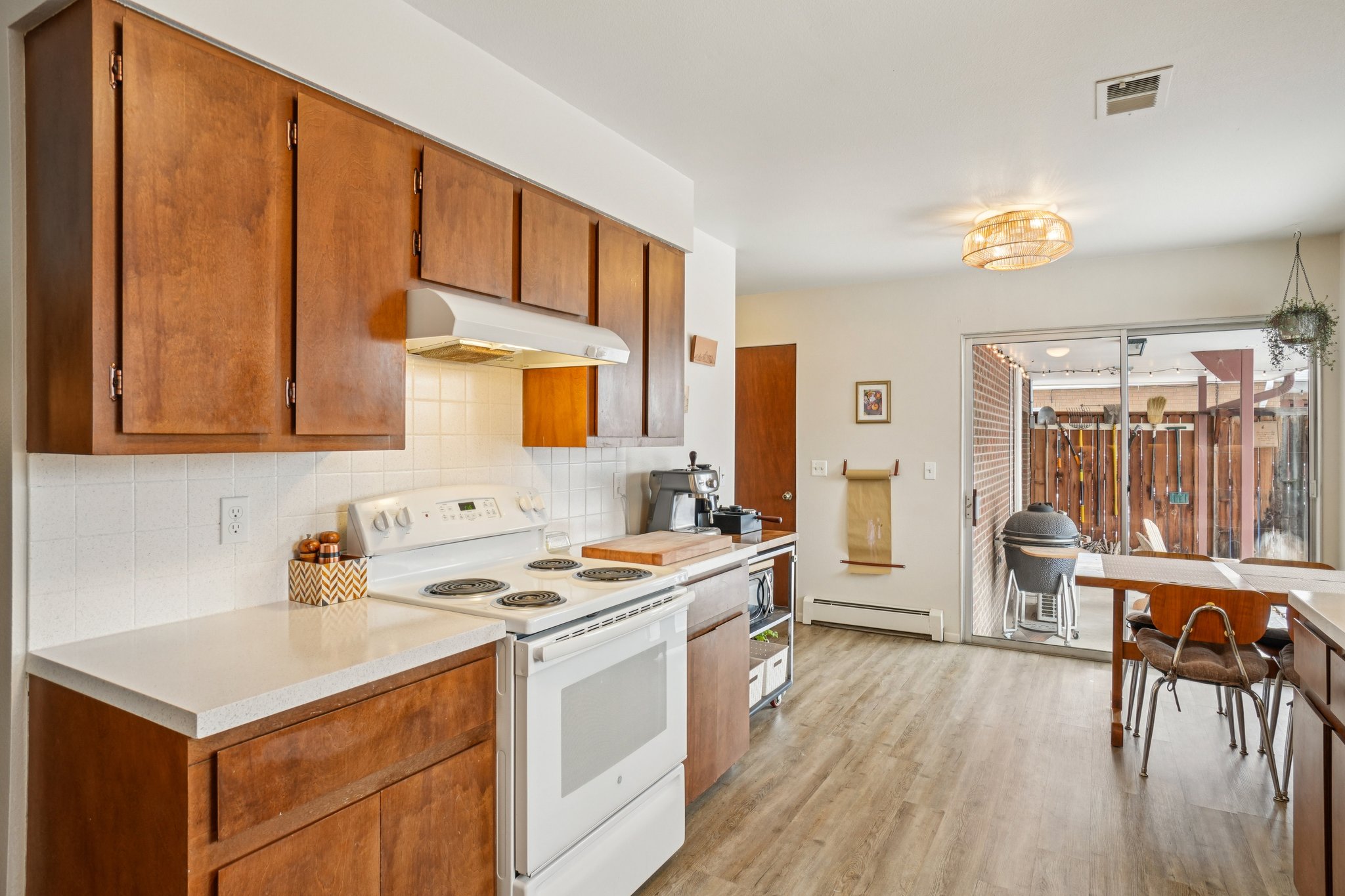 Van Buren Ave-S2401-013.jpg