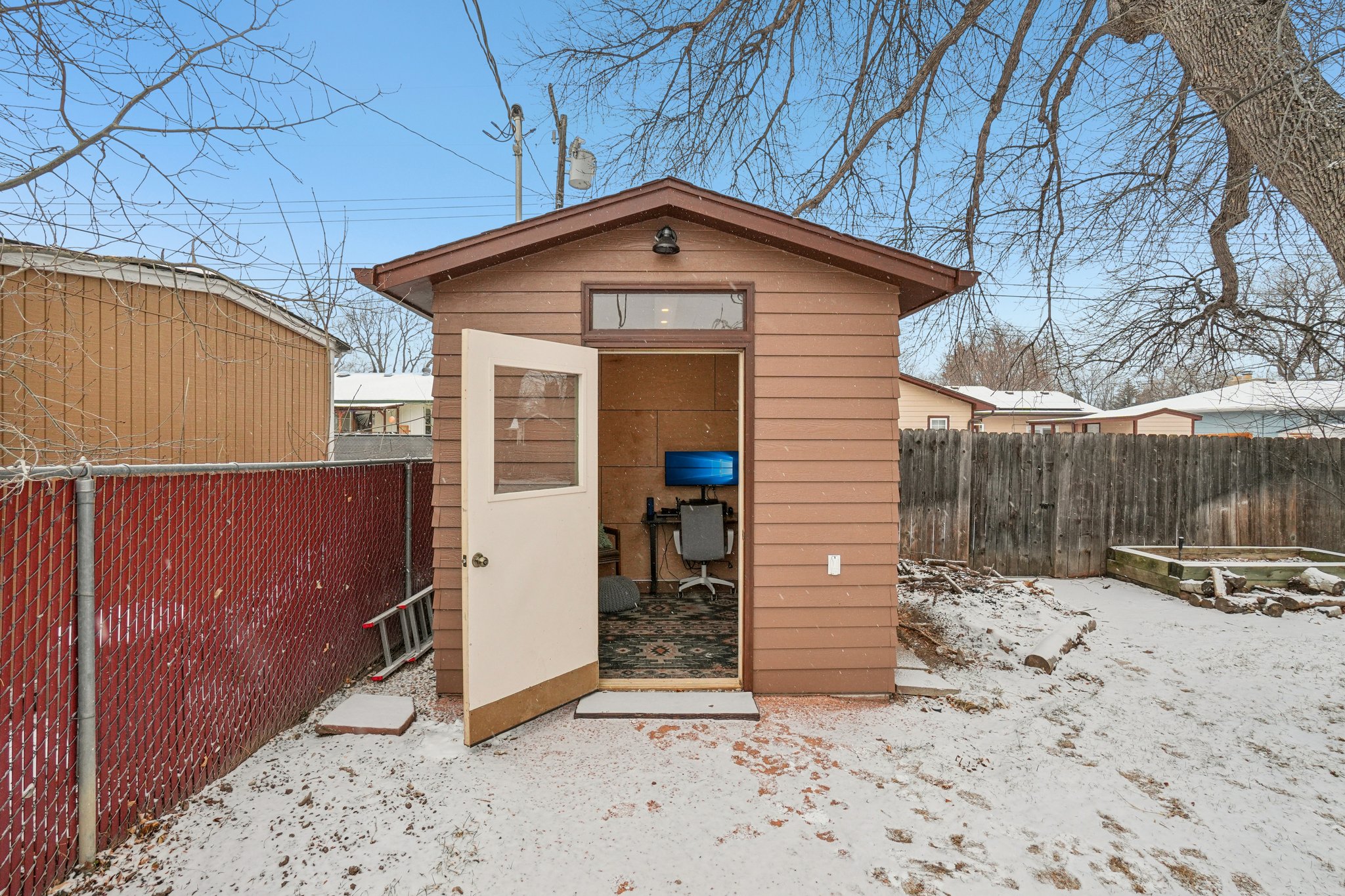 Van Buren Ave-S2401-033.jpg