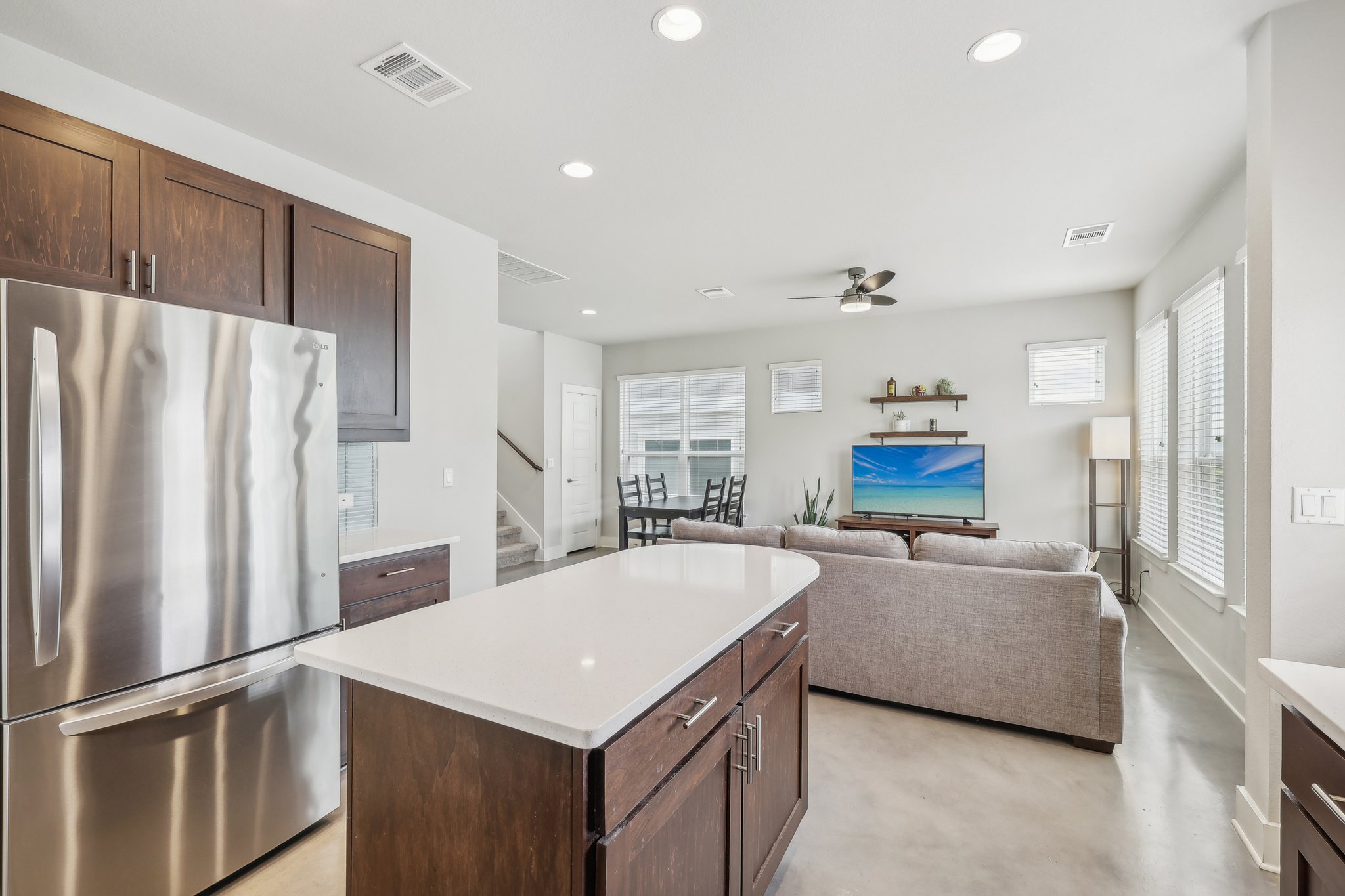Geniveive Ln-020.jpg