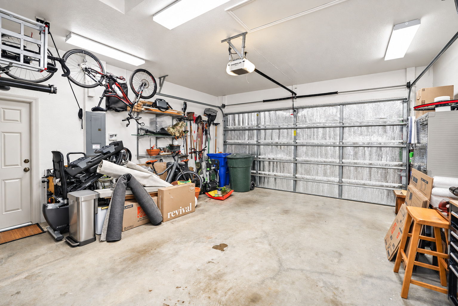 Garage - Photo 04