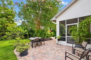 Back Exterior - Photo 01