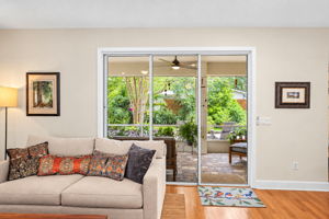 Living Room into Screened Patio - Photo 01