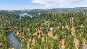  Photo 64