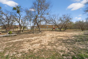  Photo 75