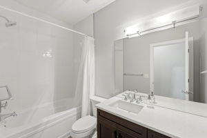  Photo 34