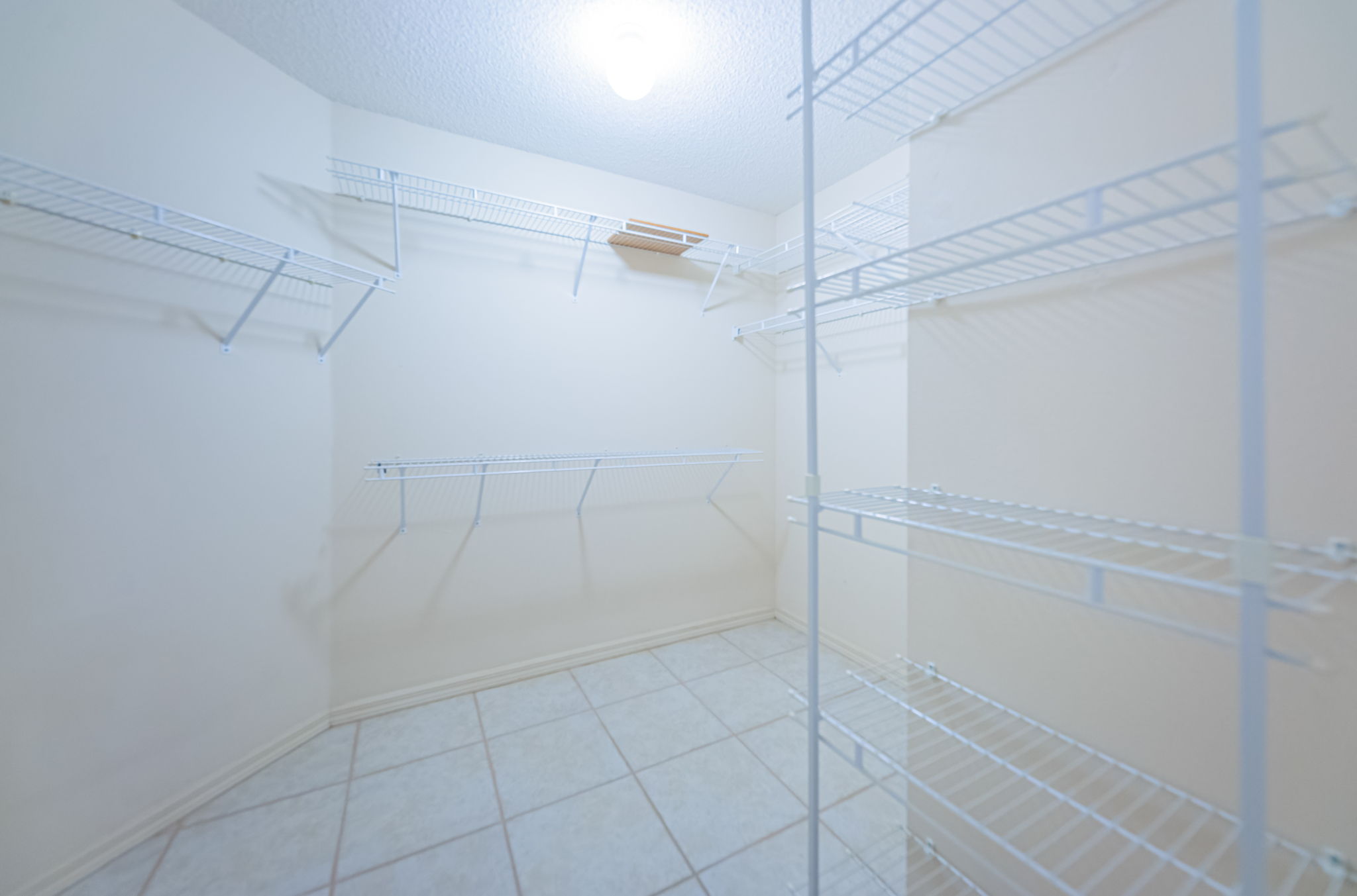 Master Bedroom Walk-in Closet-2