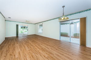 Dining Room3-2