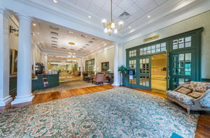 11-Savannah Club Clubhouse