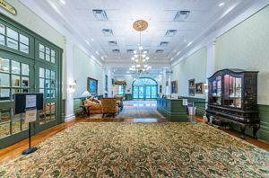 10-Savannah Club Clubhouse