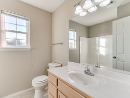  Photo 48