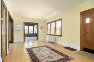  2015 E 42nd St, Minneapolis, MN 55407, US Photo 6