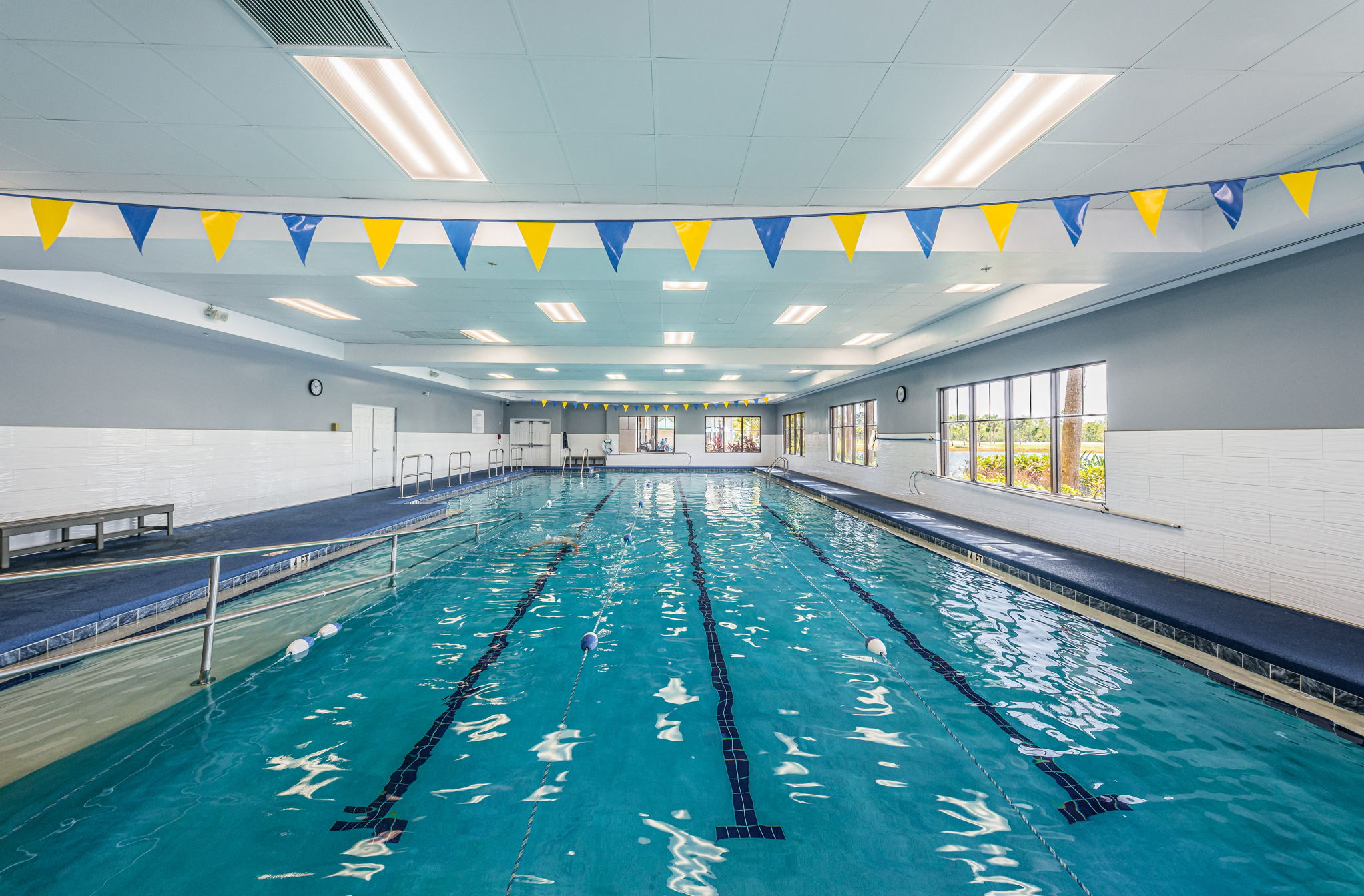 Kings Point South Club15 Clubhouse Indoor Pool