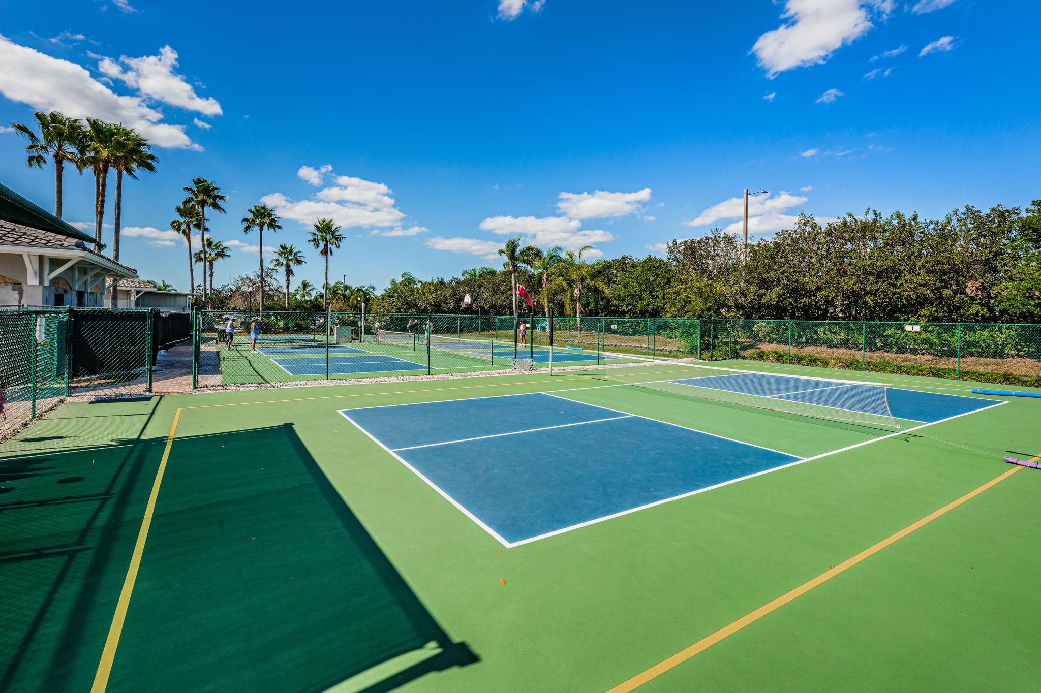 Kings Point South Club27 Tennis, Pickleball and Basketball Courts