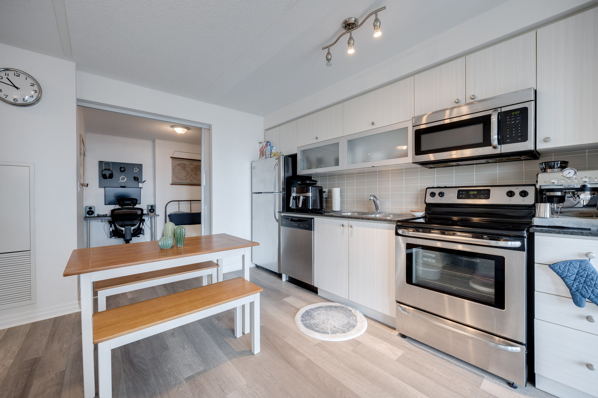 Toronto property showcase — delivered property photograph 11