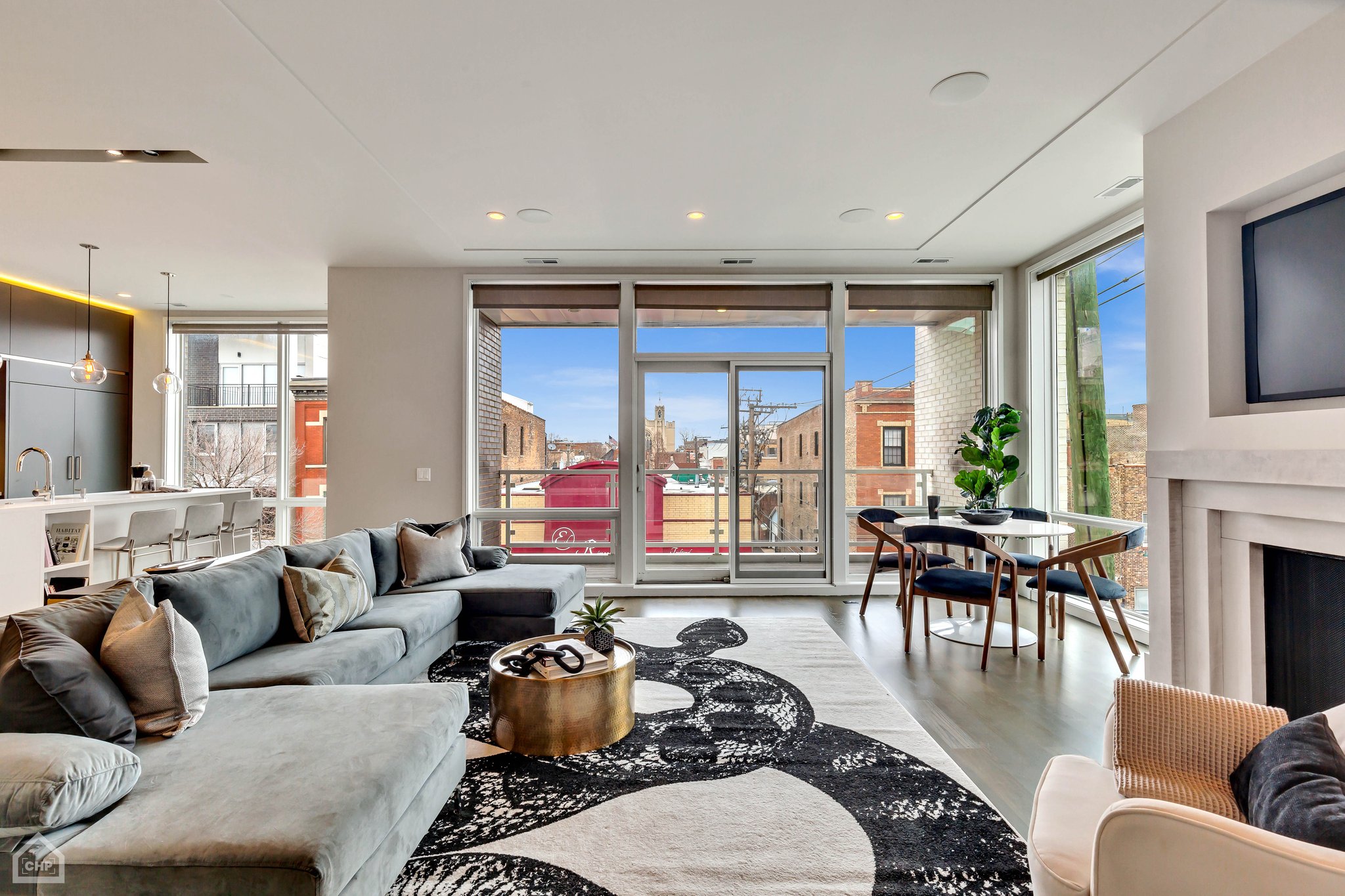 Living Room - with floor to ceilign Pella windows and patio doors