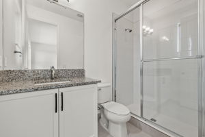 Guest Bathroom 4