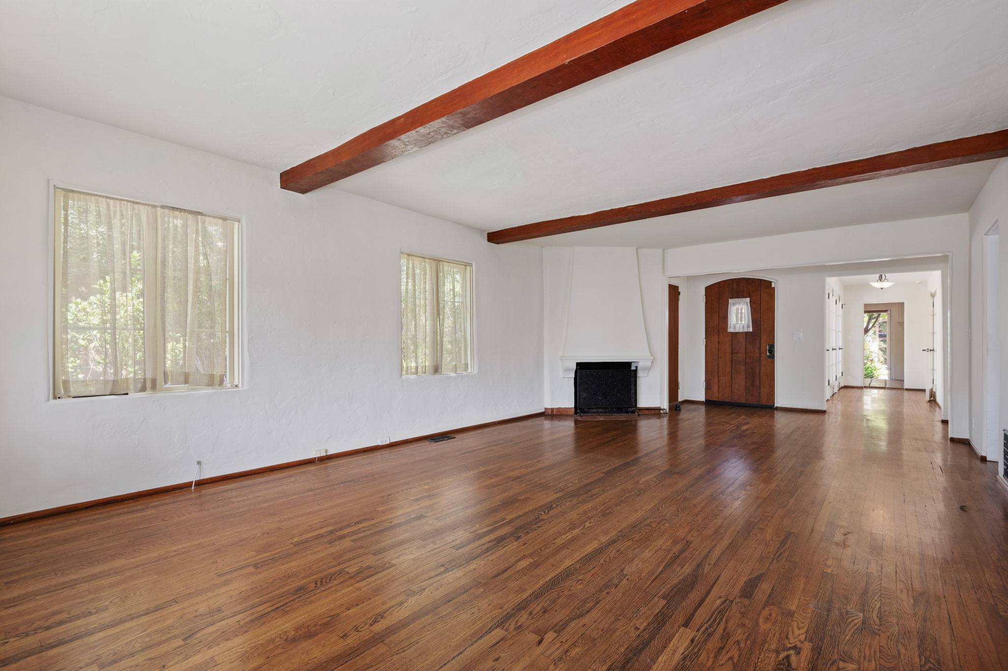 12-Living Room