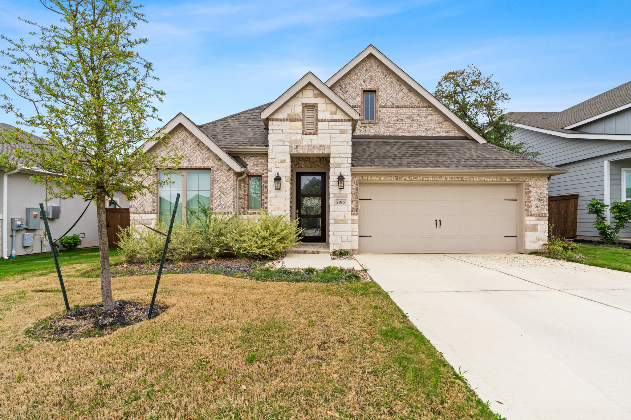 2016 Stirling St, Leander, TX 78641, USA