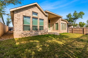 2016 Stirling St, Leander, TX 78641, USA Photo 30
