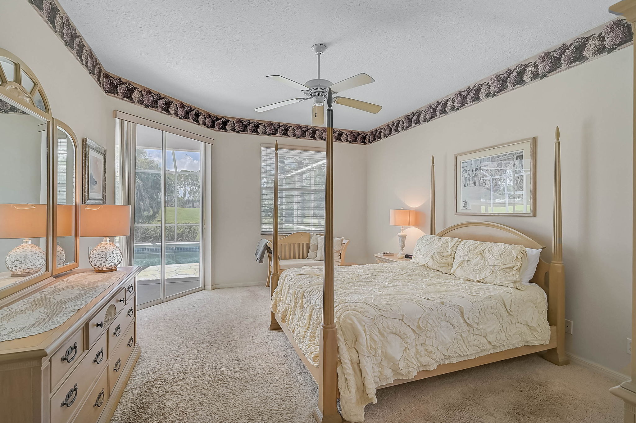 2016 White Feather Ln-22