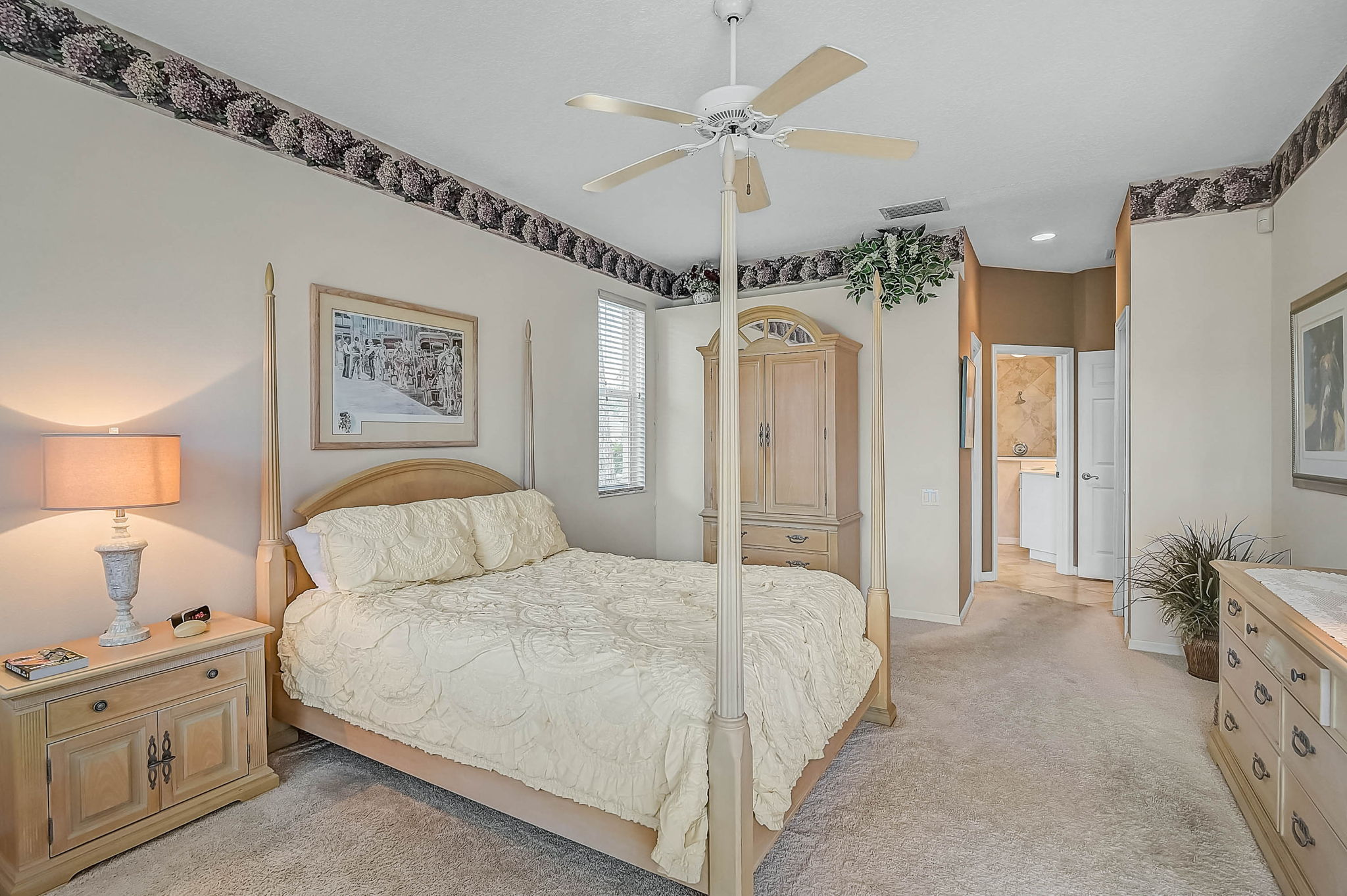2016 White Feather Ln-23