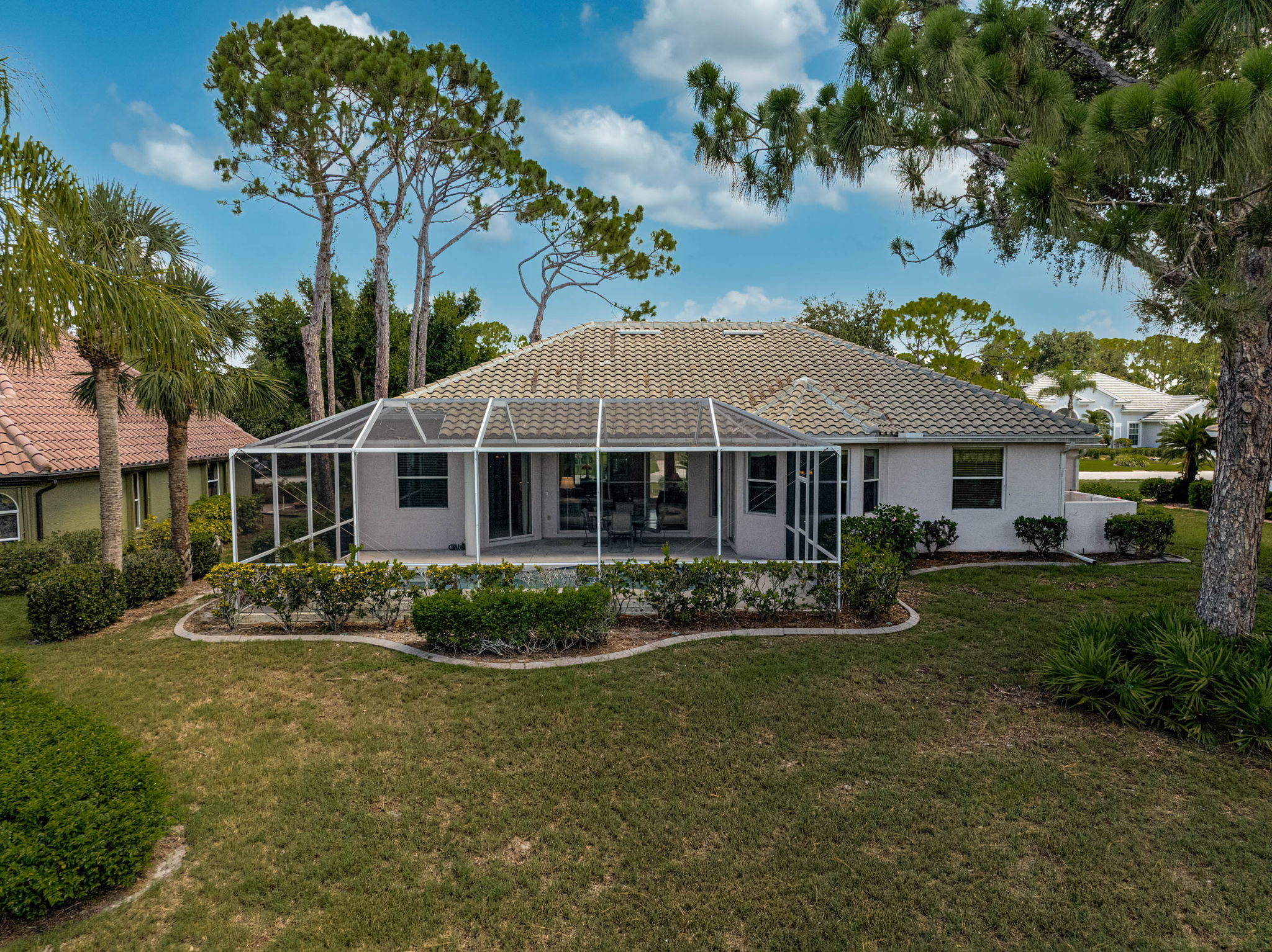 2016 White Feather Ln-44