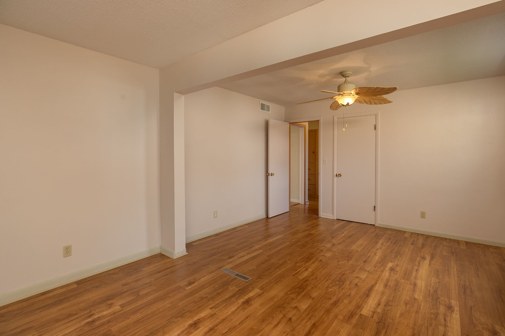 18-Bedroom 1