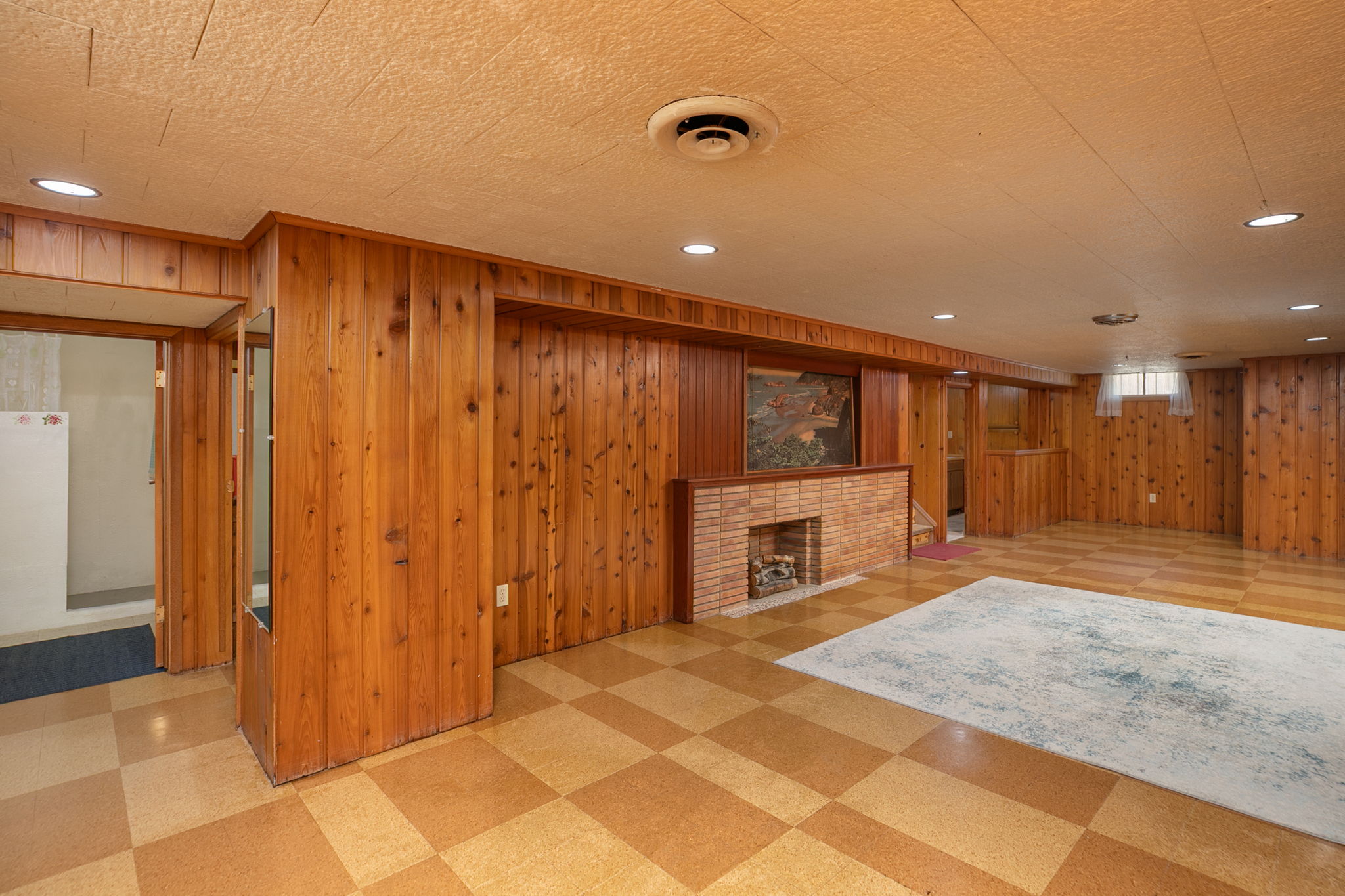 24-Rec Room