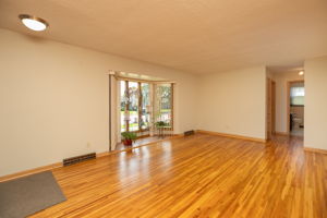 03-Living Room