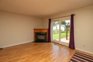 12-Family Room