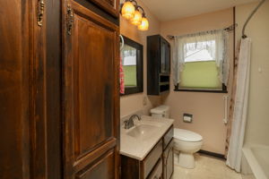 19-Bathroom