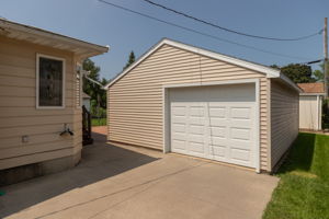 30-Garage