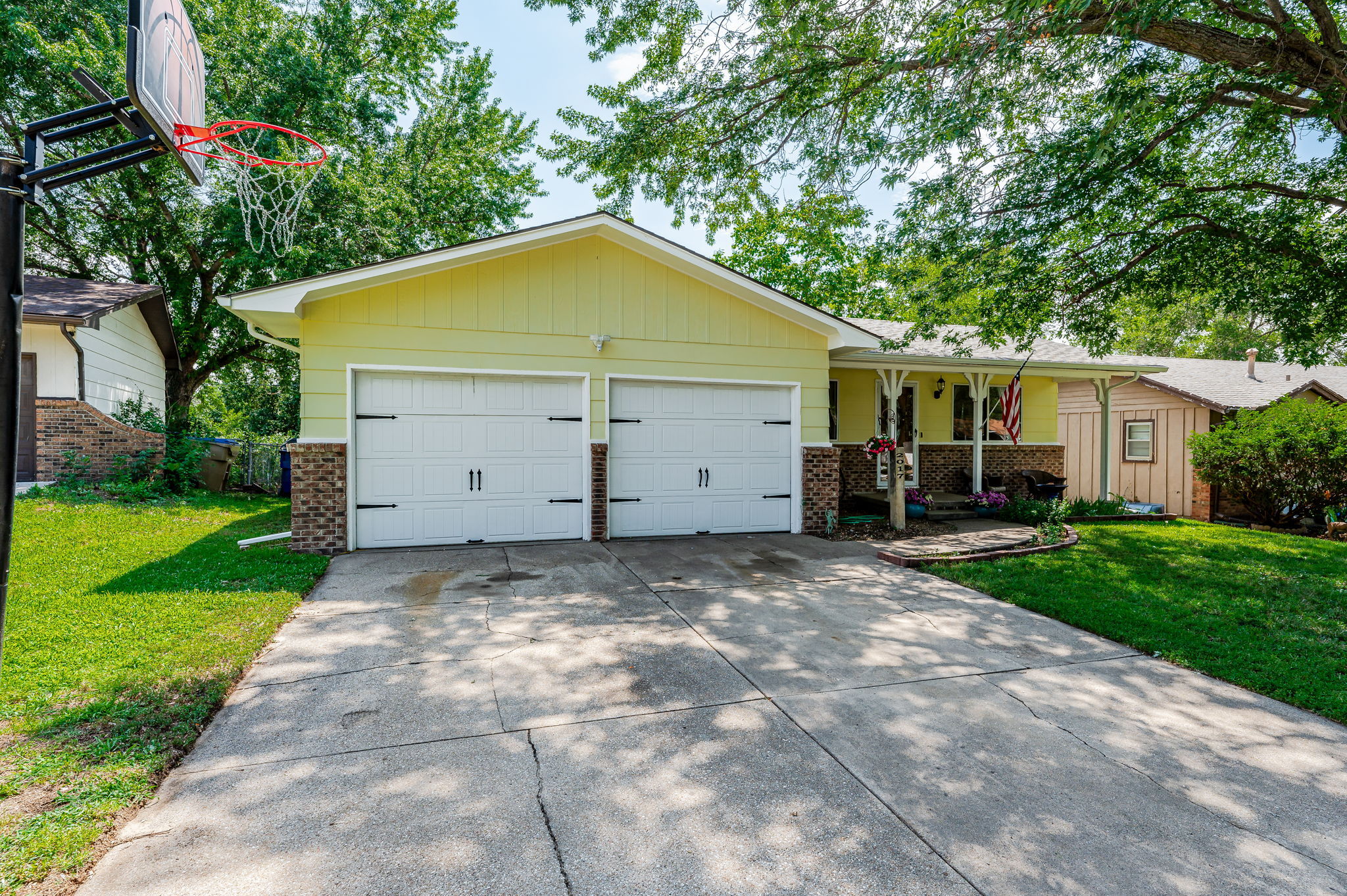 2017 E Evanston St, Park City, KS 67219 Prevailing Real Estate Media